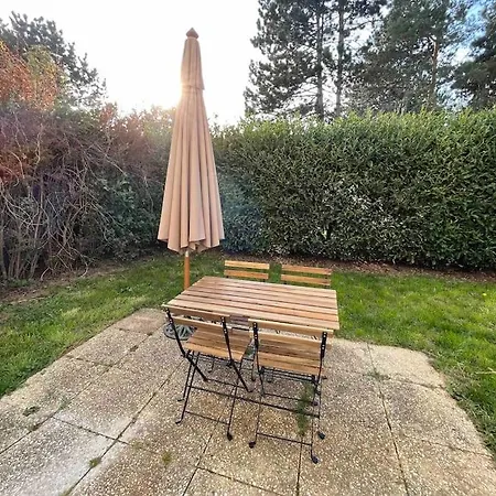 Hana 4 Personnes Jardin Privatif Business&family Daire Montigny-le-Bretonneux